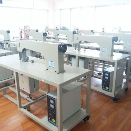 蘇州,泰州,徐州【91视频最新网址,超聲波無紡布壓花機,超聲波切帶機】生產廠家|定製|價格|公司